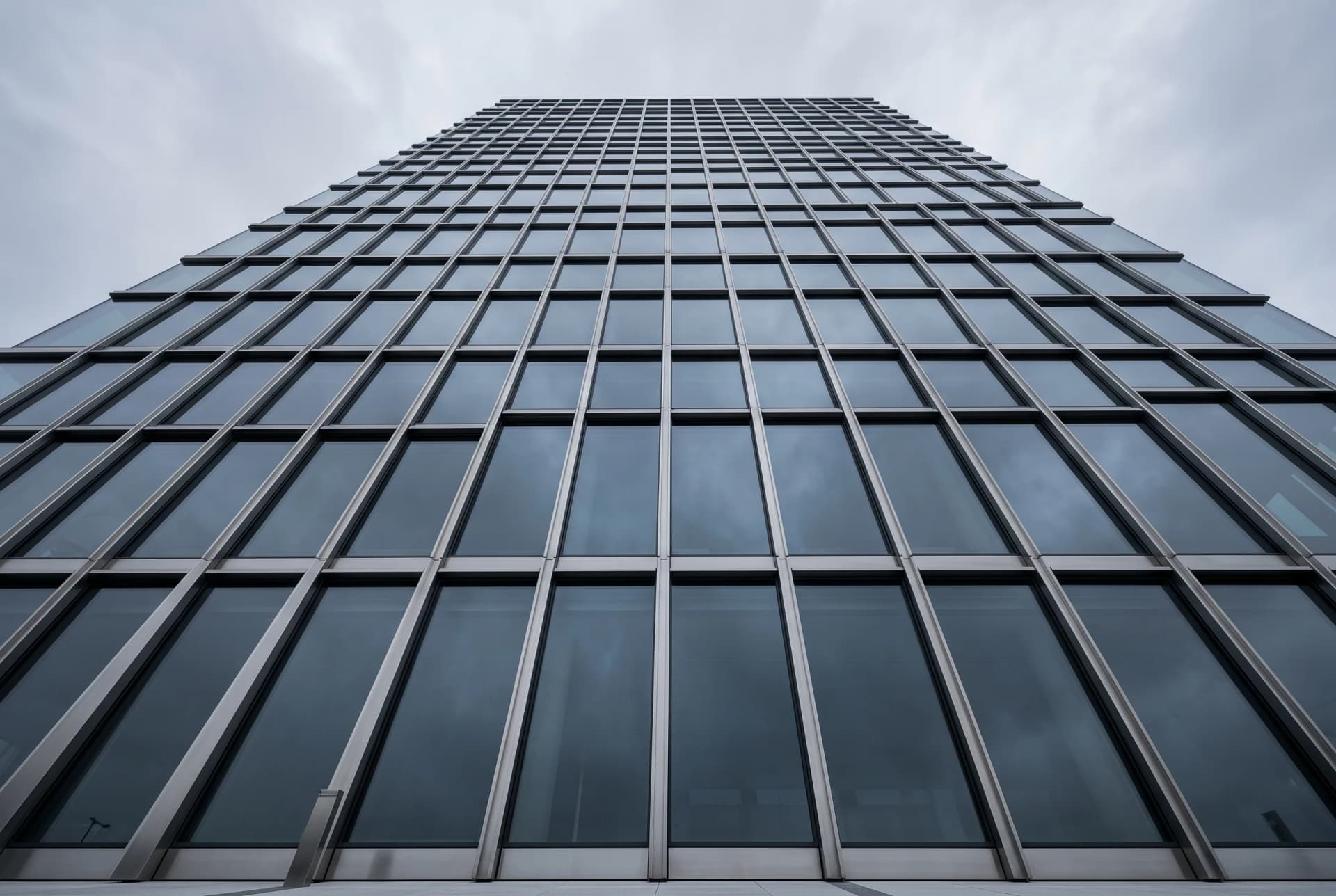Glass and steel structural detail